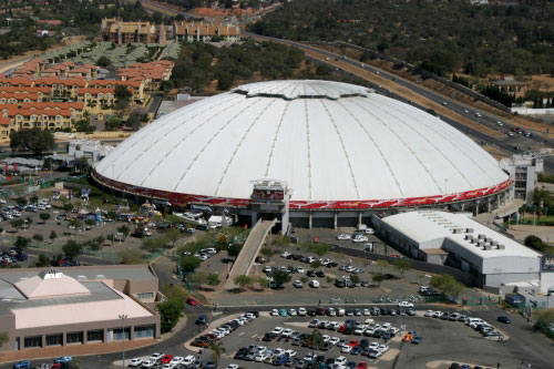 RNS-radio-network-solutions-coca-cola-dome-indoor-coverage-solution